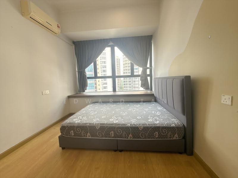 Condominium for Rent at Amberside @ Country Garden Danga Bay - Edward Tan - Bedroom - PropertyGuru.com.my