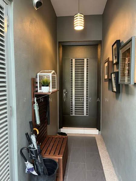3-storey Terraced House for Sale in Denai Alam (Shah Alam) - Zann Fauzan - Entrance - PropertyGuru.com.my