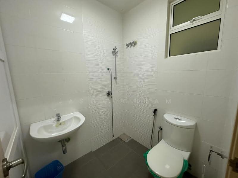 Semi-Detached House for Sale in Kajang 2 (Kajang) - Jason Chiam - Bathroom - PropertyGuru.com.my