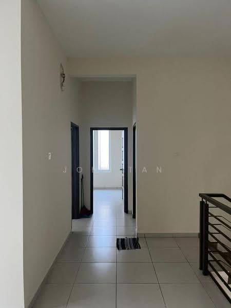Semi-Detached House for Rent in Taman Saujana (Klang) - Joel Tan - Corridor - PropertyGuru.com.my