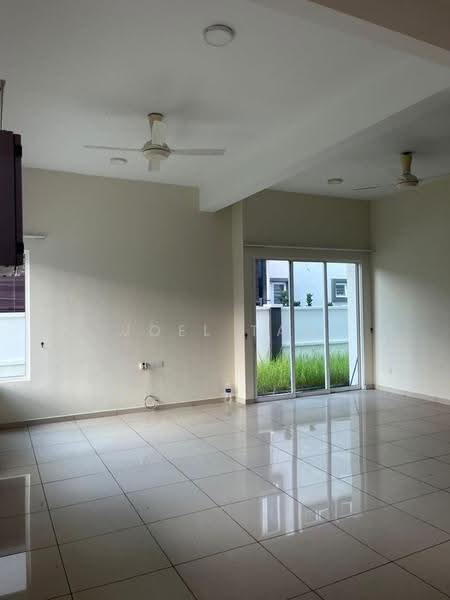 Semi-Detached House for Rent in Taman Saujana (Klang) - Joel Tan - Living Room - PropertyGuru.com.my