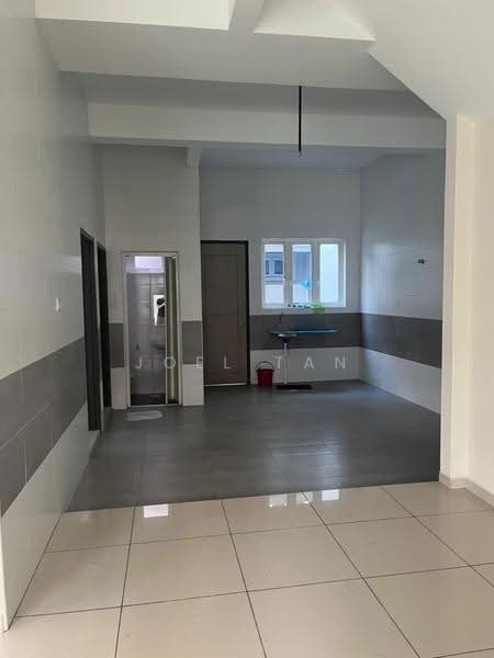 Semi-Detached House for Rent in Taman Saujana (Klang) - Joel Tan - Kitchen - PropertyGuru.com.my