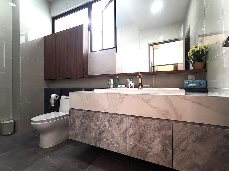 2-storey Terraced House for Rent in Iskandar Puteri (Nusajaya) (Johor) - Tracey Eng - Master Bathroom - PropertyGuru.com.my