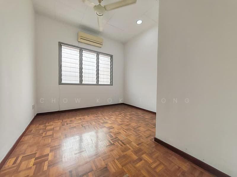 2-storey Terraced House for Sale in Bandar Kinrara Seksyen 1 (Bandar Kinrara) - Chow Kok Toong - Interior - PropertyGuru.com.my