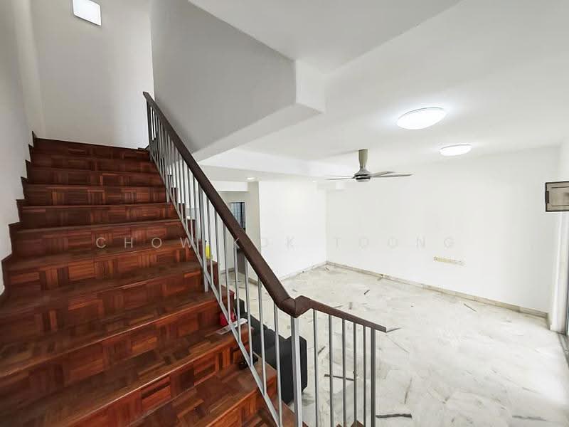 2-storey Terraced House for Sale in Bandar Kinrara Seksyen 1 (Bandar Kinrara) - Chow Kok Toong - Interior - PropertyGuru.com.my