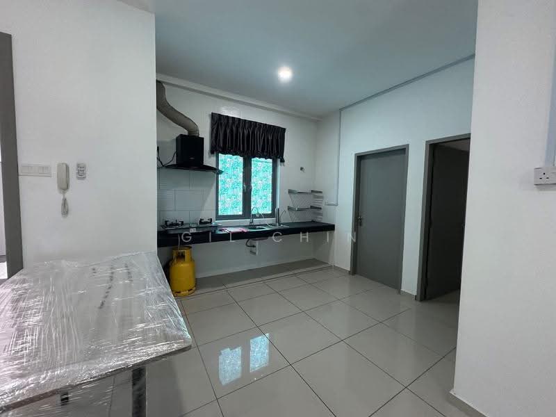Kondominium untuk Disewa di Parkview Residence - Gil Chin - Kitchen - PropertyGuru.com.my