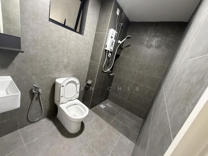 Kondominium untuk Disewa di D'Terra Residences - Alan Chia - Bathroom - PropertyGuru.com.my
