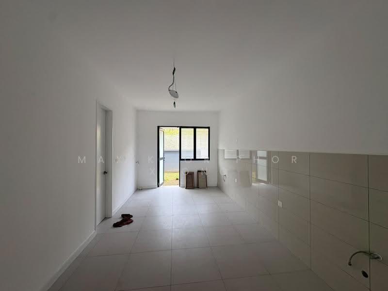 2-storey Terraced House for Rent in Sungai Buloh (Selangor) - Max Khor Phor xiong - Kitchen - PropertyGuru.com.my