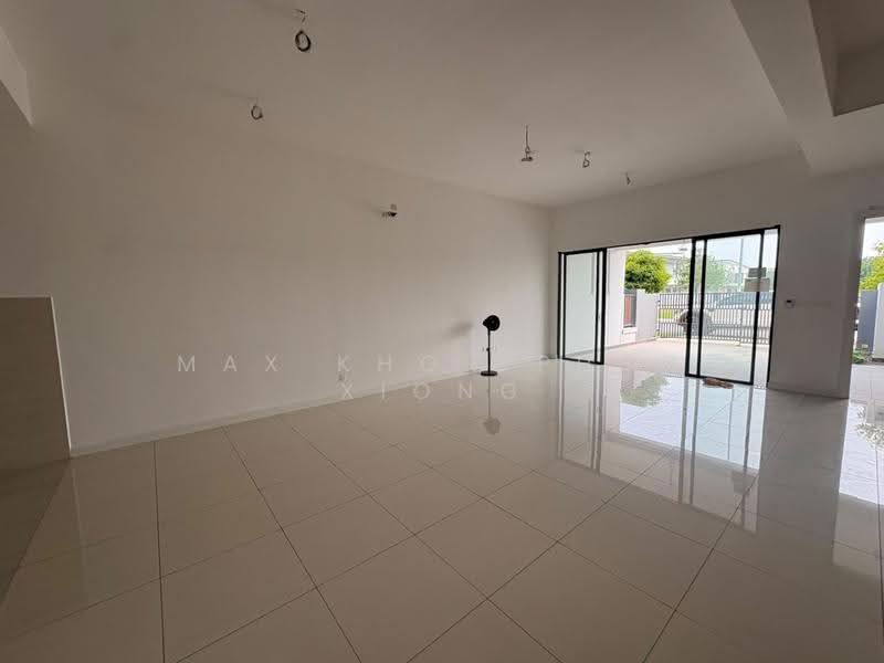 2-storey Terraced House for Rent in Sungai Buloh (Selangor) - Max Khor Phor xiong - Living Room - PropertyGuru.com.my