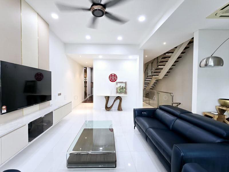 4-storey Terraced House for Rent in Bukit Kiara (Kuala Lumpur) - Teoh Yie Hao - Living Room - PropertyGuru.com.my