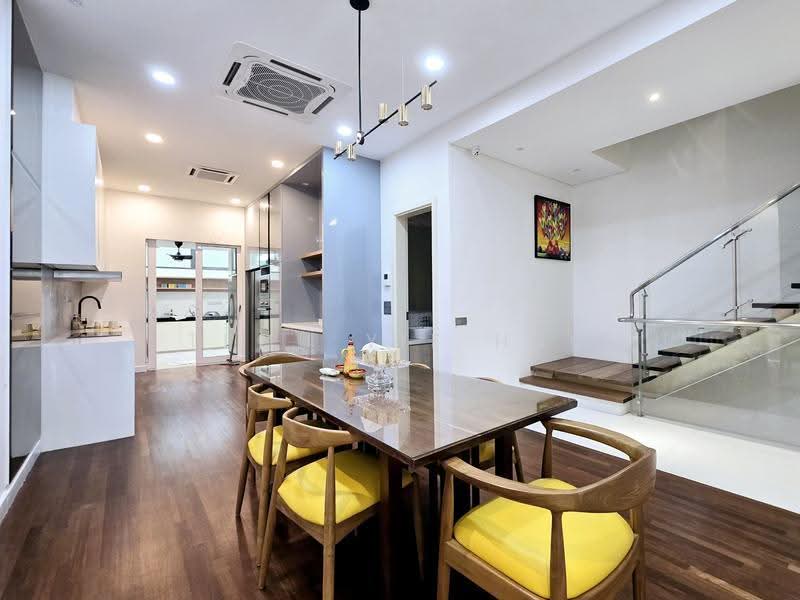 4-storey Terraced House for Rent in Bukit Kiara (Kuala Lumpur) - Teoh Yie Hao - Dining Room - PropertyGuru.com.my