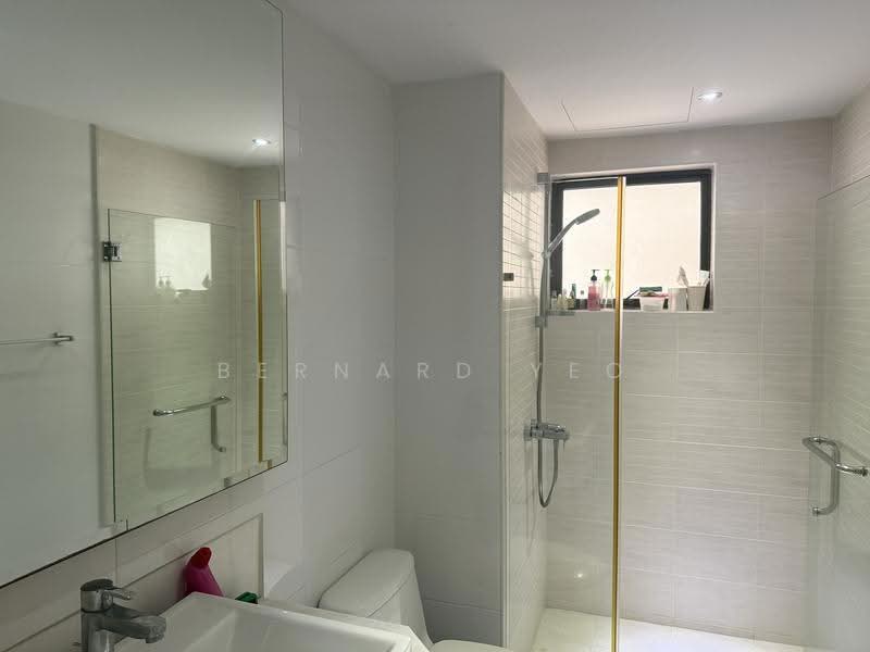 Kondominium untuk Dijual di UBN Tower - Bernard Yeo - Bathroom - PropertyGuru.com.my