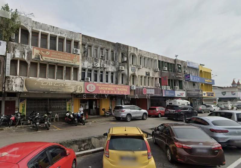 Shop for Sale in Taman Pelangi (Johor Bahru) - Sky Tan - PropertyGuru.com.my
