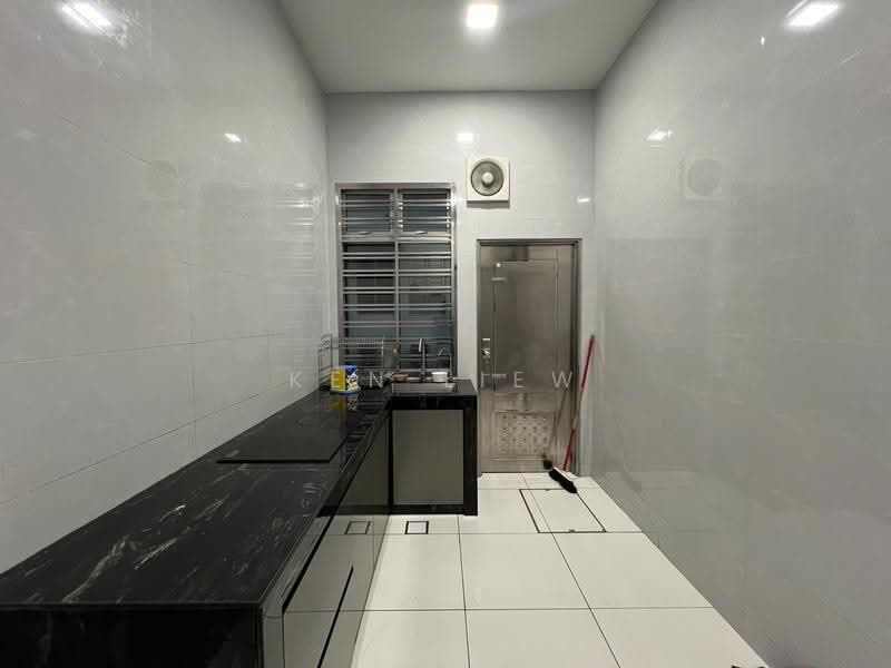1-storey Terraced House for Rent in Bandar Putra Kulai (Kulai) - Ken Liew - Kitchen - PropertyGuru.com.my