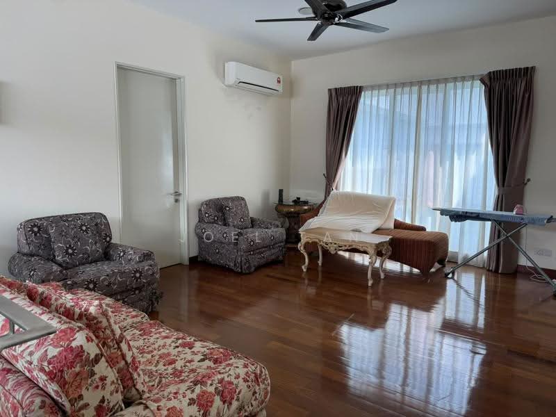 Bungalow House for Rent in Klang (Selangor) - Joel Tan - Living Room - PropertyGuru.com.my