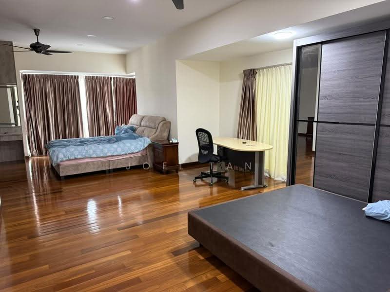 Bungalow House for Rent in Klang (Selangor) - Joel Tan - Bedroom - PropertyGuru.com.my