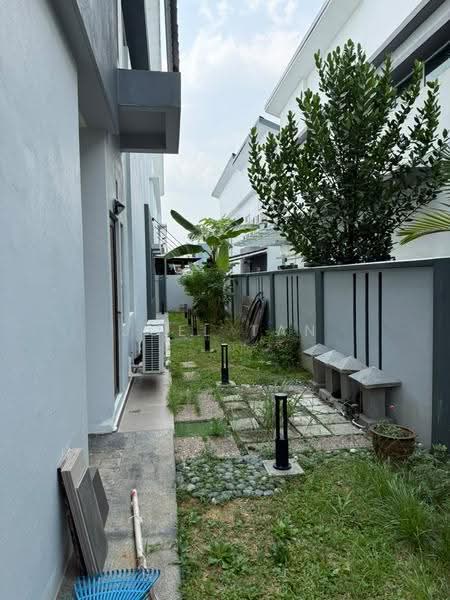 Bungalow House for Rent in Klang (Selangor) - Joel Tan - Exterior - PropertyGuru.com.my