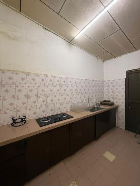 1-storey Terraced House for Rent in Kulim (Kedah) - Sanggaran Muniandy - Kitchen - PropertyGuru.com.my