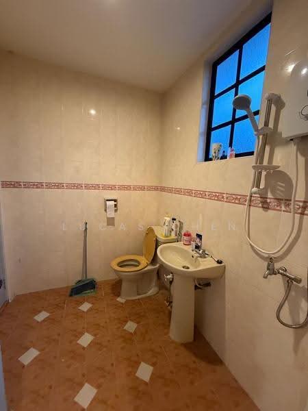 2.5-storey Terraced House for Sale in Meru Valley (Ipoh) - Lucas Chen - Bathroom - PropertyGuru.com.my
