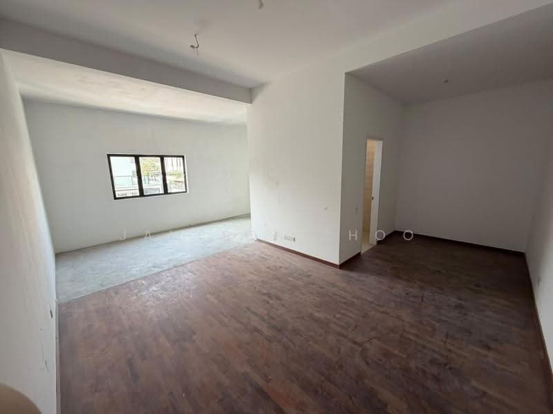 Rumah Kluster untuk Dijual di Setia Tropika (Johor Bahru) - Jameson Choo - PropertyGuru.com.my