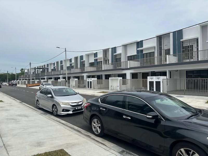 2-storey Terraced House for Sale in Taman Puchong Tekali (Puchong) - Hector Cheah - Exterior - PropertyGuru.com.my