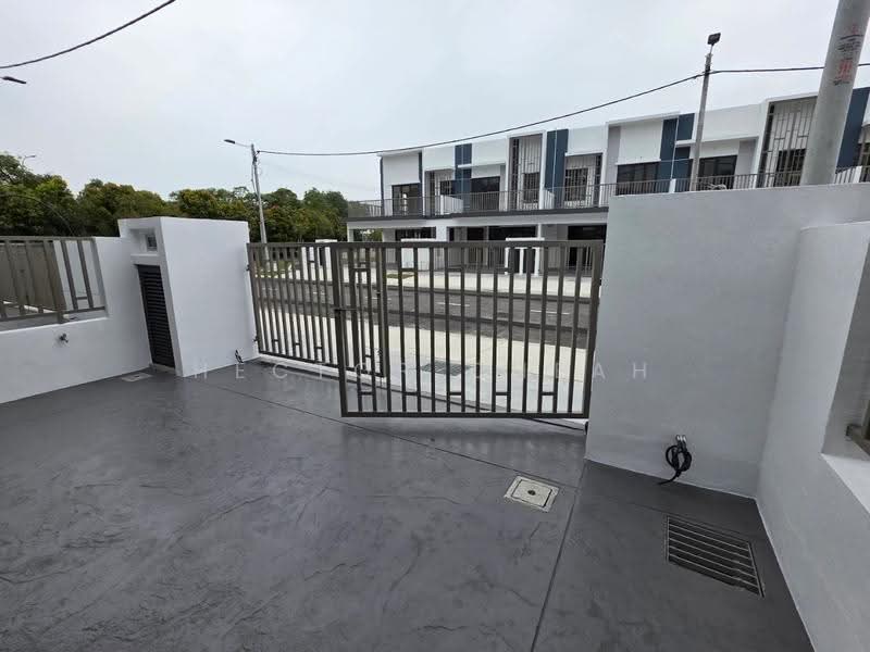 2-storey Terraced House for Sale in Taman Puchong Tekali (Puchong) - Hector Cheah - Exterior - PropertyGuru.com.my