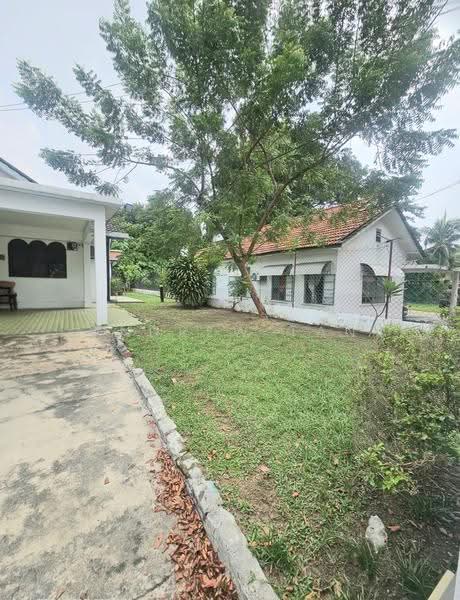 Bungalow House for Sale in Seksyen 4 (Petaling Jaya) - Andrew Tan - Exterior - PropertyGuru.com.my
