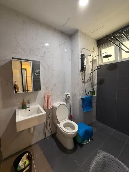 Apartment for Rent at Kalista 2 - Evelyn Chong - Bathroom - PropertyGuru.com.my