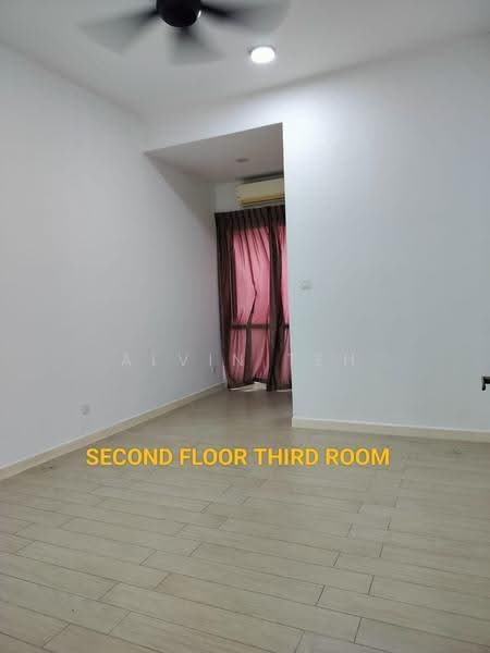 Rumah Teres untuk Disewa di 16 Sierra (Puchong) - Alvin Teh - Living Room - PropertyGuru.com.my