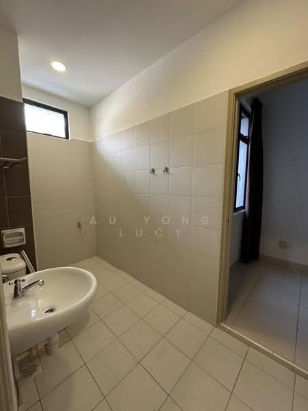 Cluster House for Sale in Taman Adda Heights (Tebrau) - Au Yong Lucy - Bathroom - PropertyGuru.com.my