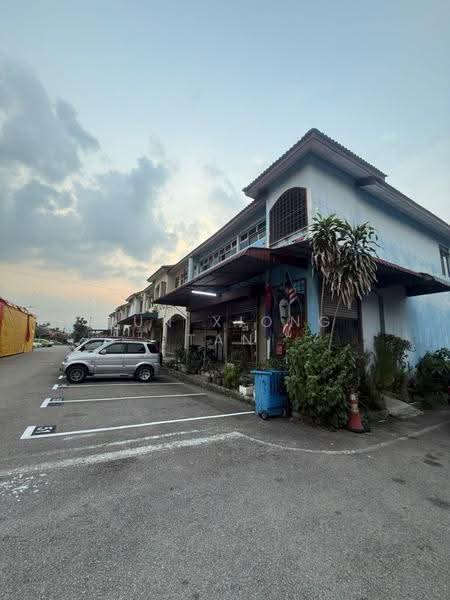 Shop for Sale in Taman Senai Utama (Kulai) - Jun Xiong Tan - Exterior - PropertyGuru.com.my