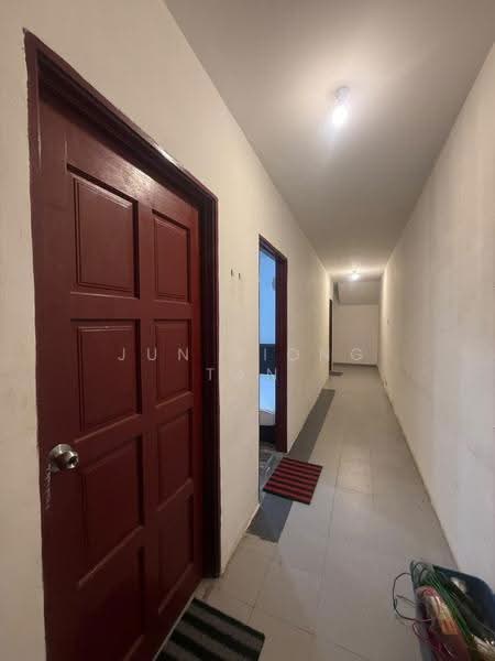 Shop for Sale in Taman Senai Utama (Kulai) - Jun Xiong Tan - Corridor - PropertyGuru.com.my