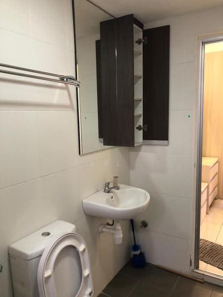 Service Residence for Rent at Zeva @ Equine South - Karl . - Bathroom - PropertyGuru.com.my