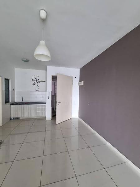 Service Residence for Rent at Zeva @ Equine South - Karl . - Kitchen - PropertyGuru.com.my