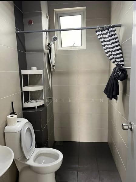 Kediaman Servis untuk Disewa di Centra Residences - Robbie Tan - Bathroom - PropertyGuru.com.my