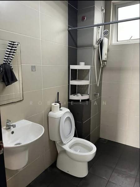 Kediaman Servis untuk Disewa di Centra Residences - Robbie Tan - Bathroom - PropertyGuru.com.my