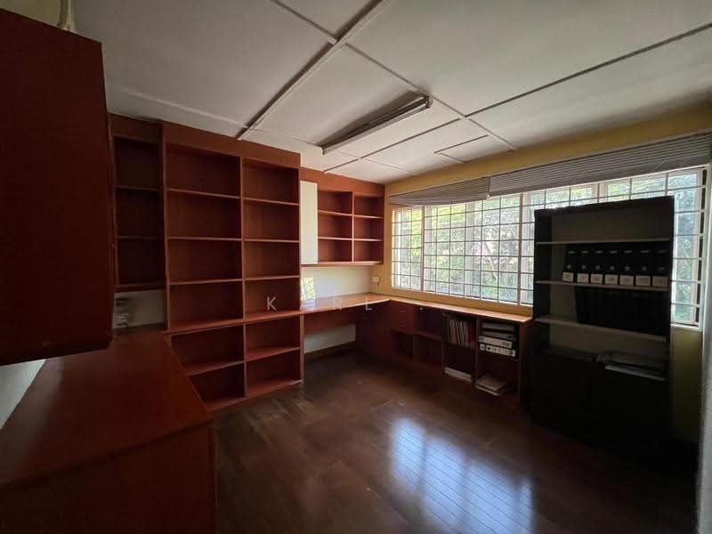 2.5-storey Terraced House for Rent in Taman Lucky (Bangsar) - Karl . - Study - PropertyGuru.com.my