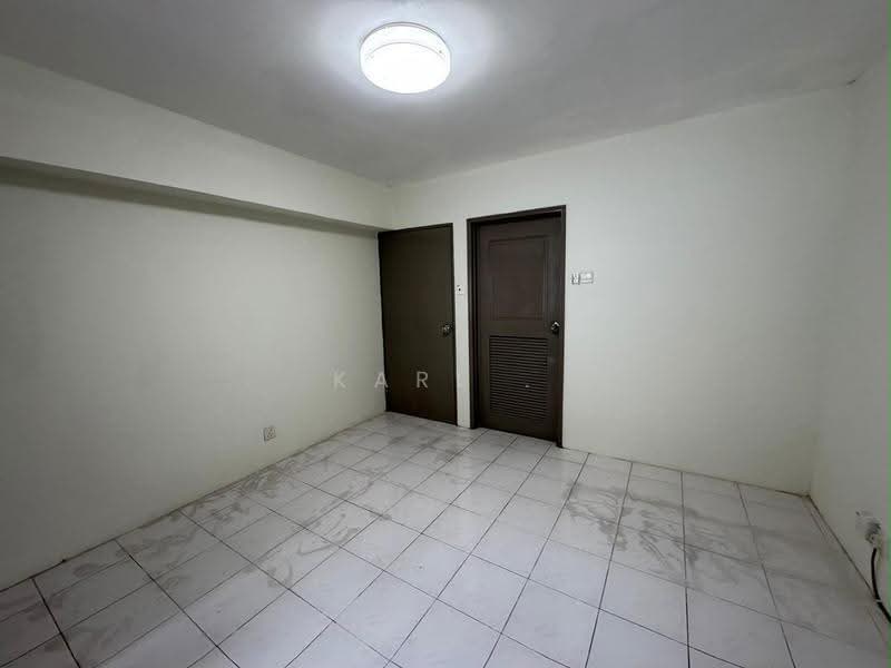 2.5-storey Terraced House for Rent in Taman Lucky (Bangsar) - Karl . - PropertyGuru.com.my