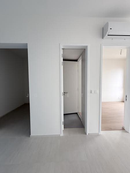 Service Residence for Sale at Laurel Residence - Joanne Tan - Interior - PropertyGuru.com.my