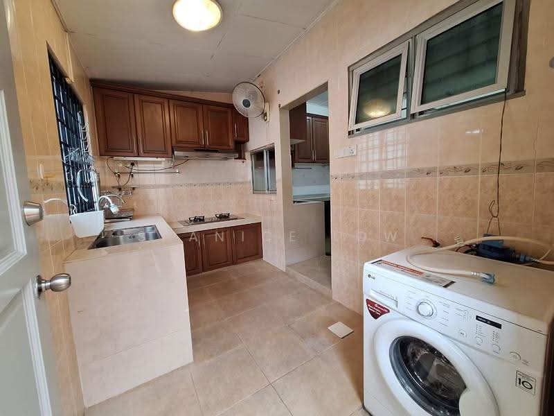 2-storey Terraced House for Rent in BANDAR PUCHONG JAYA (Puchong) - Shanice Low - Kitchen - PropertyGuru.com.my