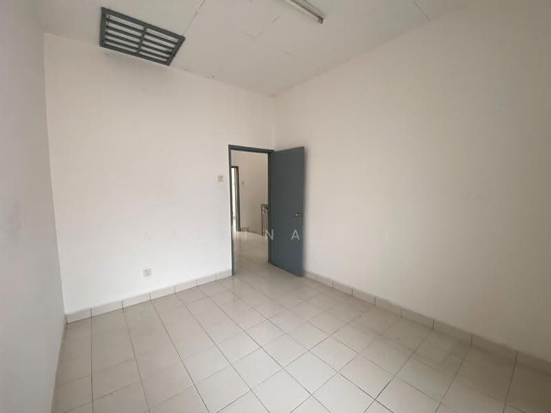2-storey Terraced House for Sale in Taman Pelangi Semenyih (Semenyih) - Katrina Lai - Interior - PropertyGuru.com.my