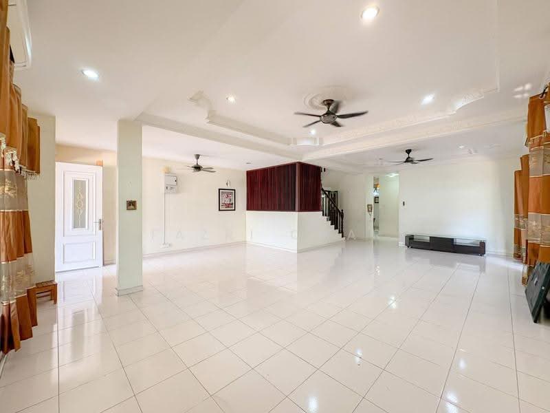 Rumah Berkembar untuk Dijual di Seksyen 7 (Shah Alam) - Fazri Omar - PropertyGuru.com.my