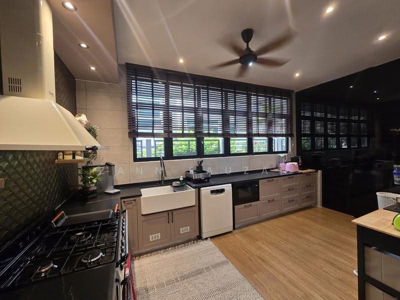 Bungalow House for Sale in Denai Alam (Shah Alam) - Zann Fauzan - PropertyGuru.com.my
