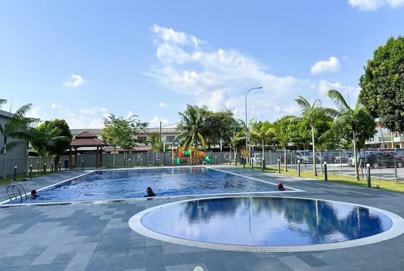 Apartment for Rent at Pangsapuri Miro - Ken Low - Pool - PropertyGuru.com.my