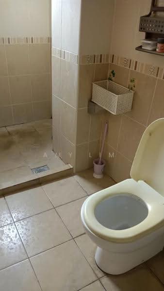 1.5-storey Terraced House for Sale in Usj 3 (Subang Jaya) - Amy Lim - Bathroom - PropertyGuru.com.my