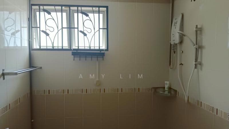 1.5-storey Terraced House for Sale in Usj 3 (Subang Jaya) - Amy Lim - Bathroom - PropertyGuru.com.my