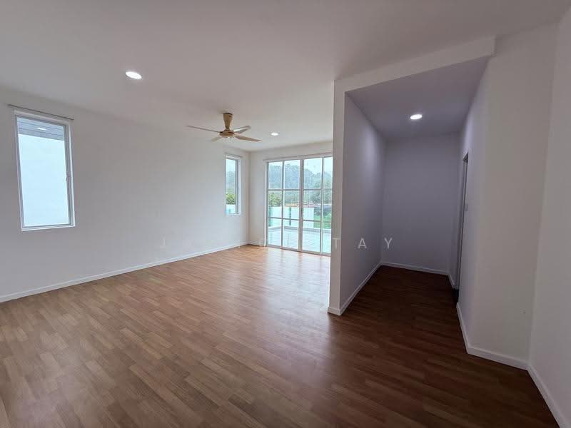 Rumah Berkembar untuk Dijual di Kota Kinabalu (Sabah) - Janice Tay - Living Room - PropertyGuru.com.my