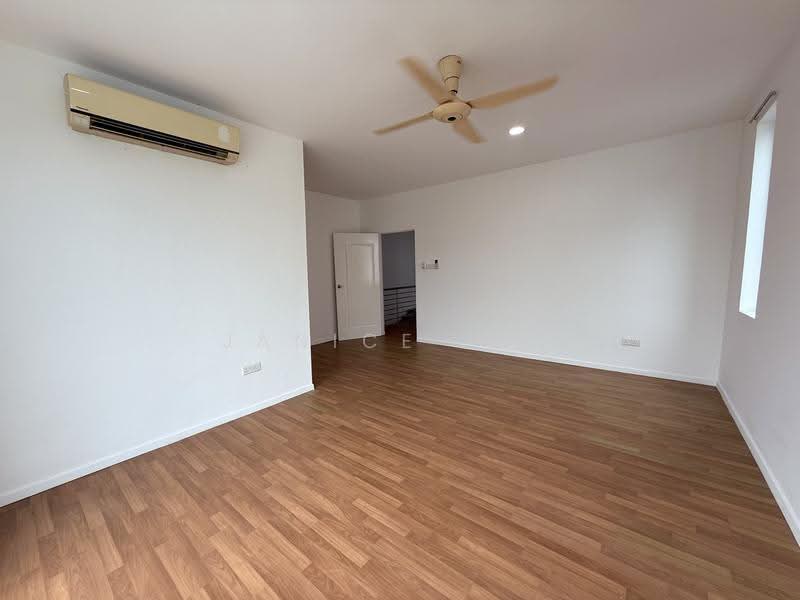 Rumah Berkembar untuk Dijual di Kota Kinabalu (Sabah) - Janice Tay - Living Room - PropertyGuru.com.my