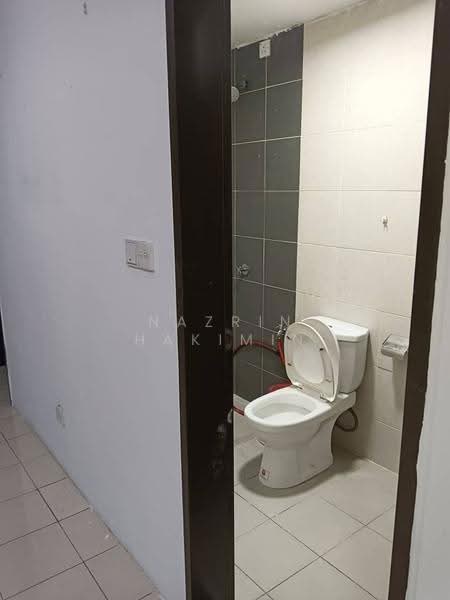 Condominium for Sale at Residensi KepongMas - Nazrin Hakimin - Bathroom - PropertyGuru.com.my