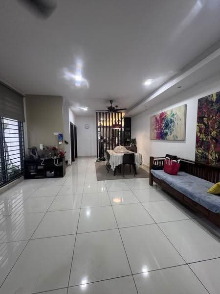 2-storey Terraced House for Sale in Laman Glenmarie (Shah Alam) - Zuraini Soh - Living Room - PropertyGuru.com.my